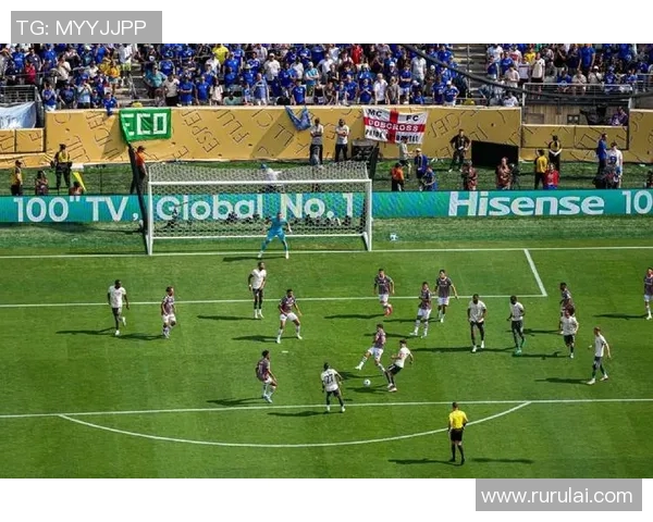 足球明星闪耀上海绿茵场引发球迷热潮激情四溢的比赛盛宴即将开启